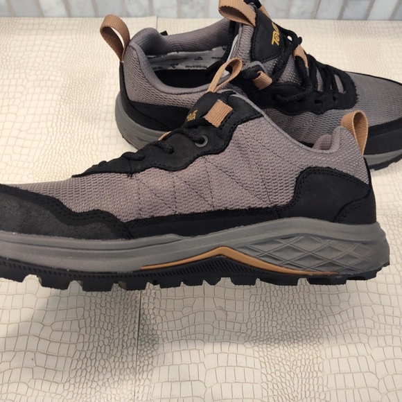Brand New TEVA Mens M Ridgeview RP 1116627 Black 8.5 US. main image 7